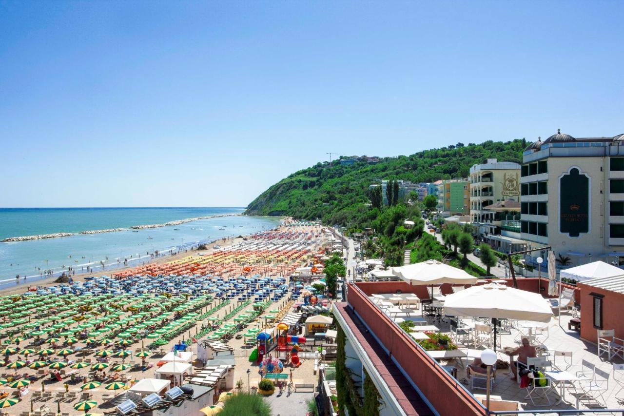 Giovanna Regina Hotel Gabicce Mare Dış mekan fotoğraf