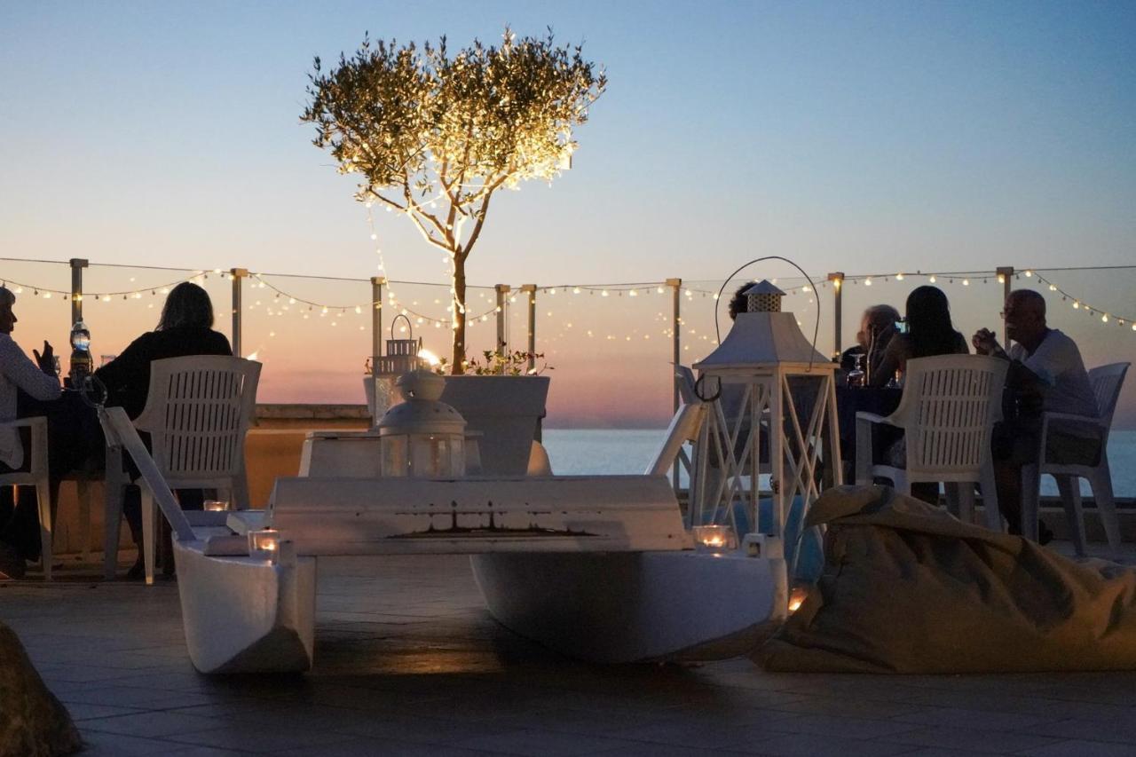 Giovanna Regina Hotel Gabicce Mare Dış mekan fotoğraf