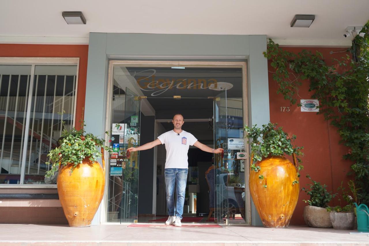 Giovanna Regina Hotel Gabicce Mare Dış mekan fotoğraf