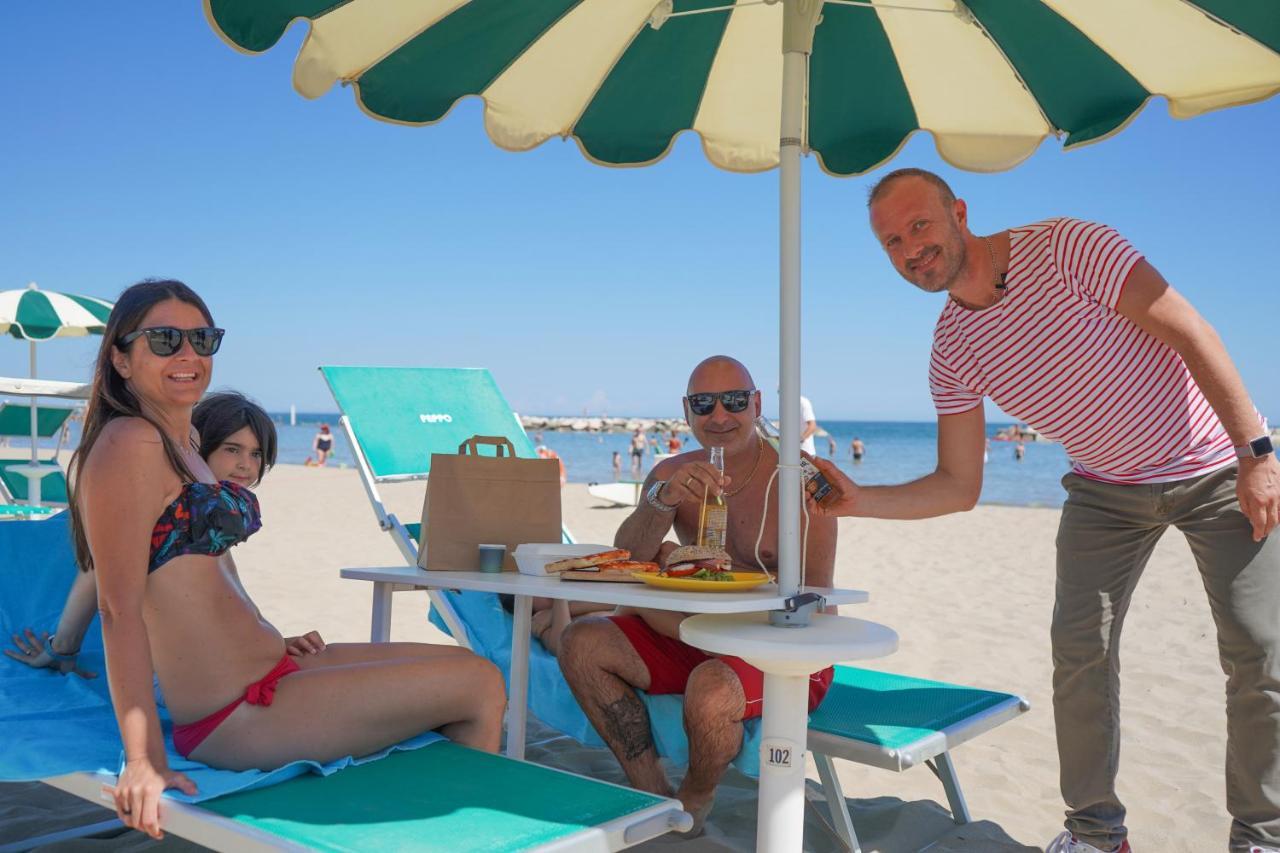 Giovanna Regina Hotel Gabicce Mare Dış mekan fotoğraf