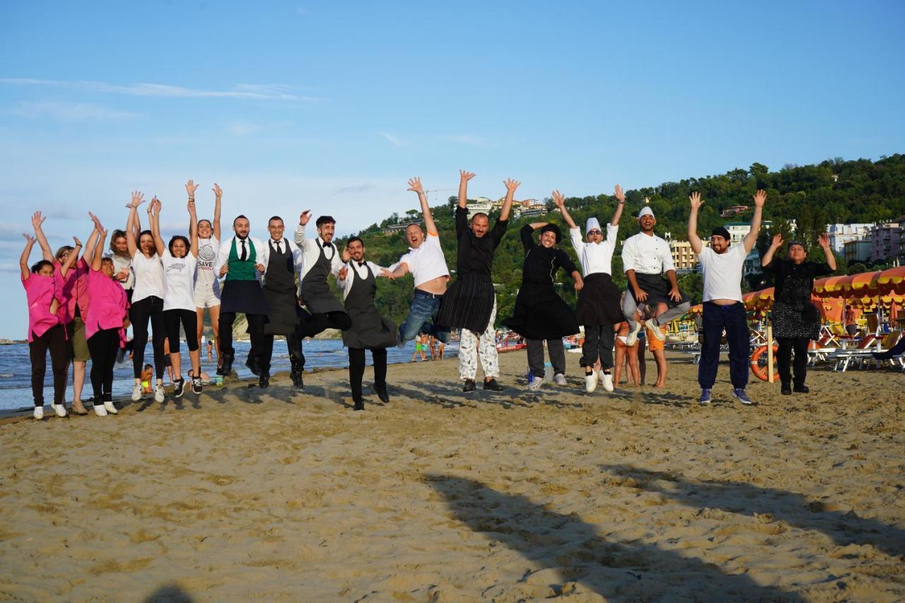Giovanna Regina Hotel Gabicce Mare Dış mekan fotoğraf